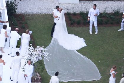 Lễ cưới xa hoa của Jennifer Lopez và Ben Affleck